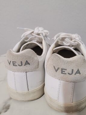 Veja White Leather Low-Top Sneakers